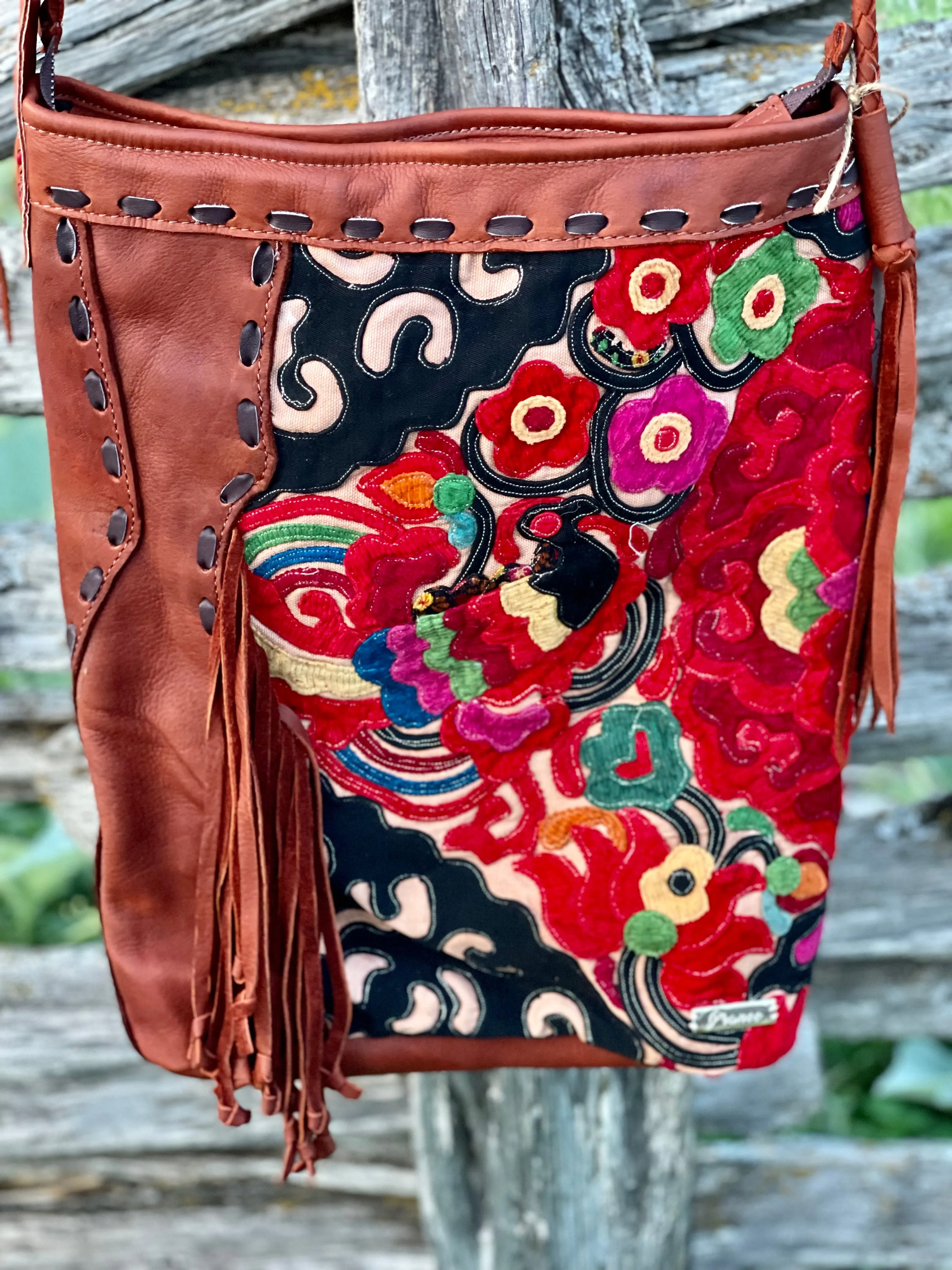 Hanson Crossbody