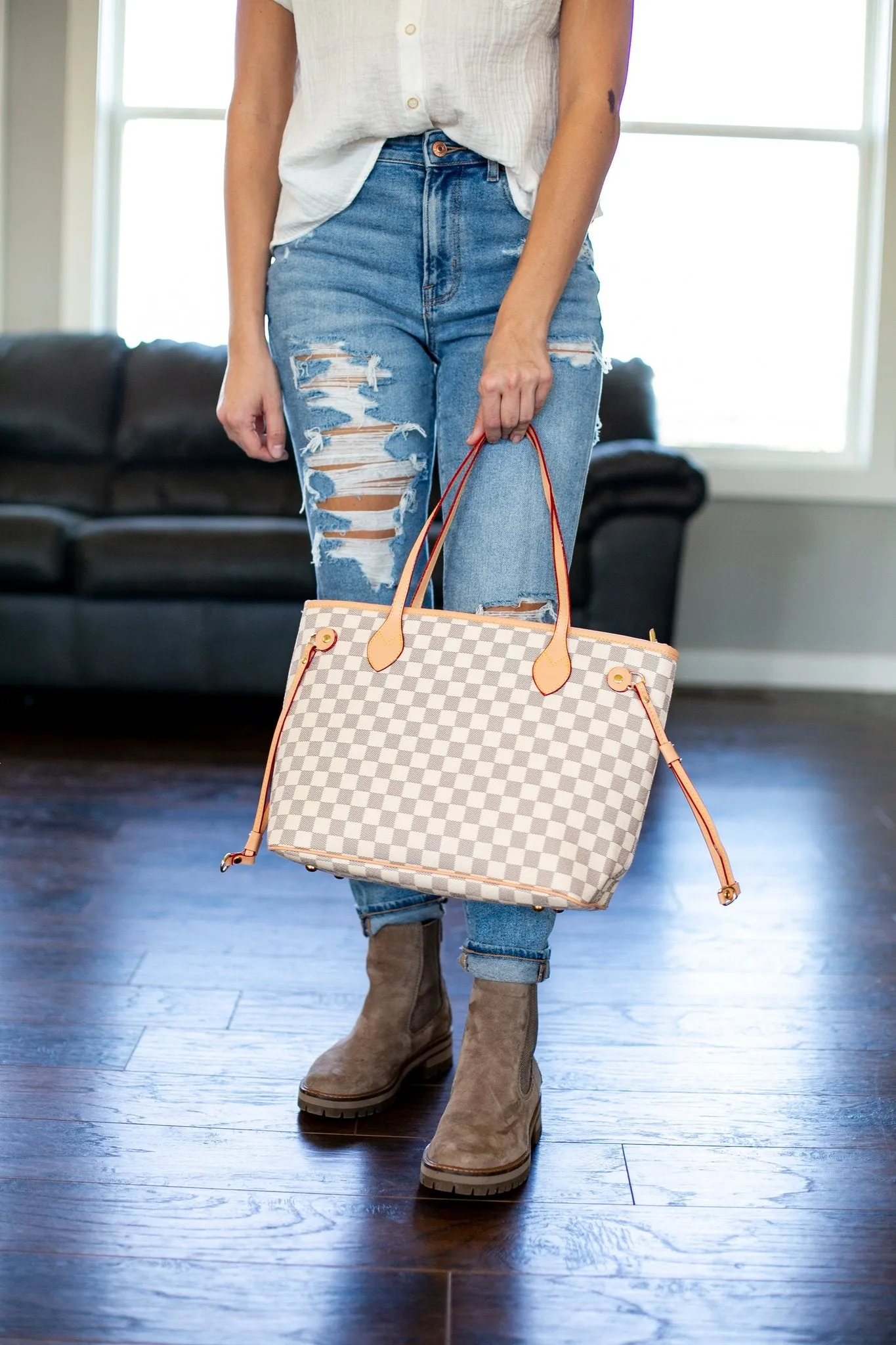 Lacey Totes Purse and Wristlet