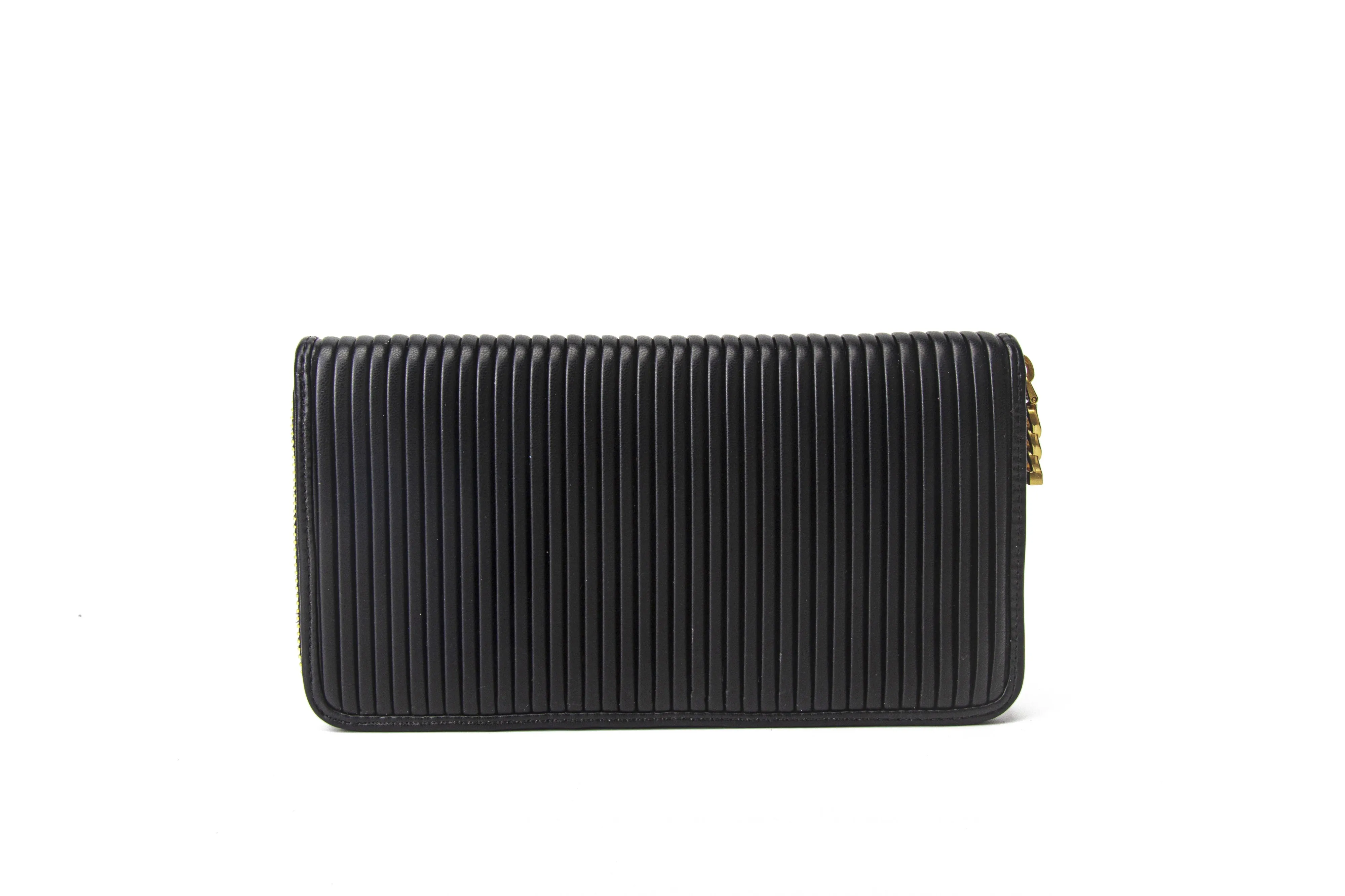 Sandy Pleated Wallet-Black