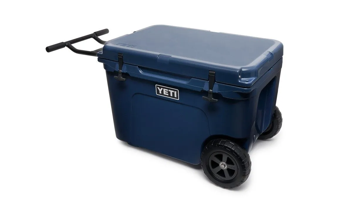 Yeti Tundra Haul Wheeled Cooler - Navy